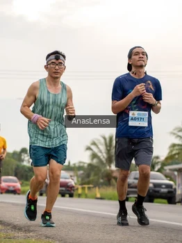 Runner Photo 2120994