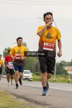Runner Photo 2121019
