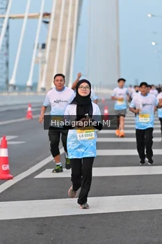 Runner Photo 2121117