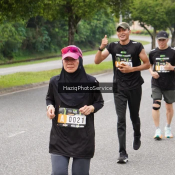 Runner Photo 2121134