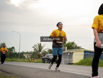 Runner Photo 2121302