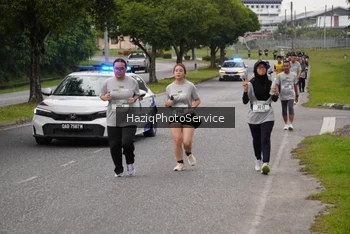 Runner Photo 2121317