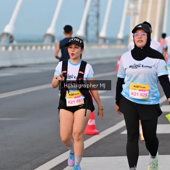 Runner Photo 2121345