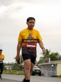 Runner Photo 2121424