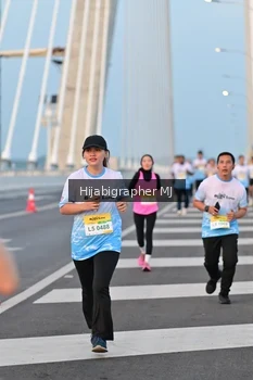 Runner Photo 2121472