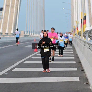 Runner Photo 2121632