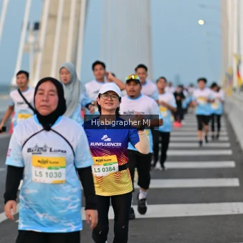Runner Photo 2121670