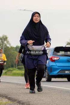 Runner Photo 2121773