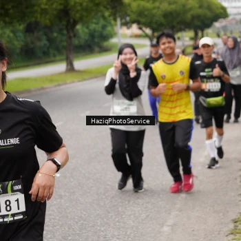 Runner Photo 2121906
