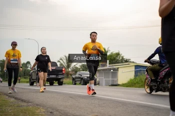 Runner Photo 2121929