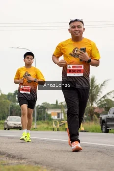 Runner Photo 2122031