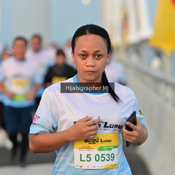 Runner Photo 2122106