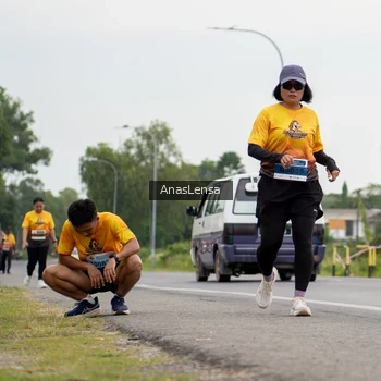 Runner Photo 2122209