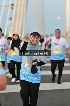 Runner Photo 2122338