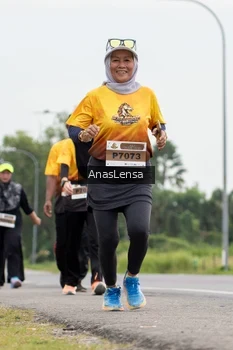 Runner Photo 2122413