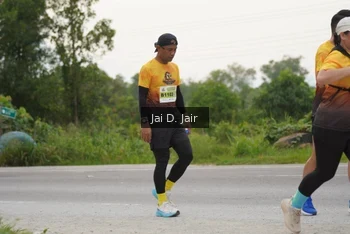 Runner Photo 2122633