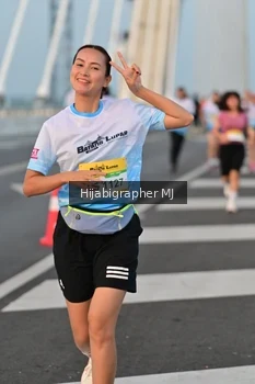 Runner Photo 2122689