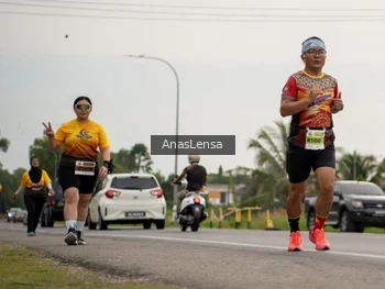Runner Photo 2122815