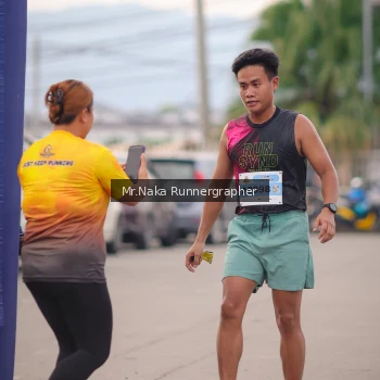Runner Photo 2122925