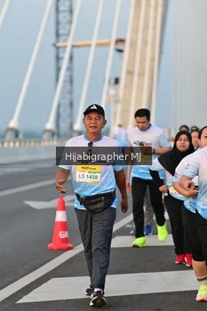Runner Photo 2122937