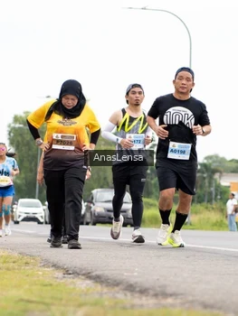 Runner Photo 2123063