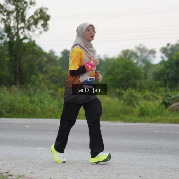 Runner Photo 2123534