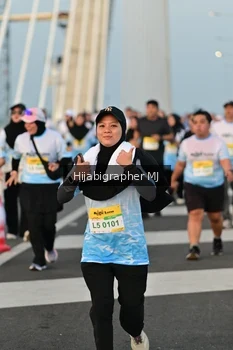 Runner Photo 2123607