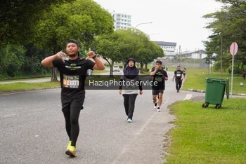 Runner Photo 2123646