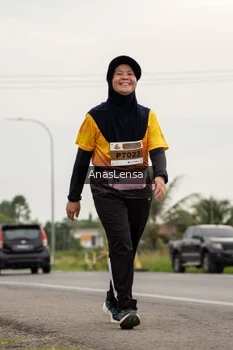 Runner Photo 2123685