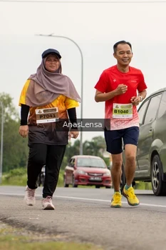Runner Photo 2123790