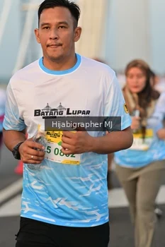 Runner Photo 2123810