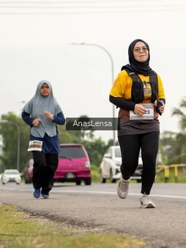 Runner Photo 2123844