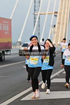 Runner Photo 2123847
