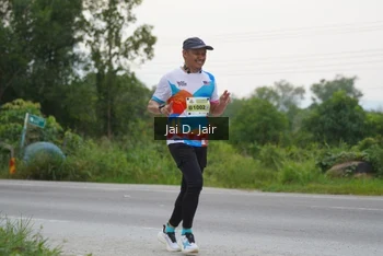 Runner Photo 2123981