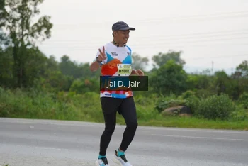 Runner Photo 2123999
