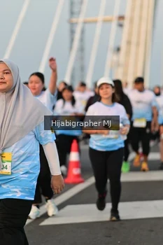 Runner Photo 2124353