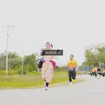 Runner Photo 2124430