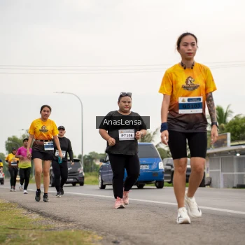 Runner Photo 2124564