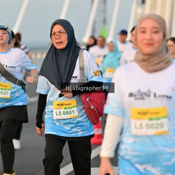 Runner Photo 2124641