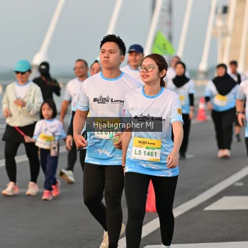 Runner Photo 2124654