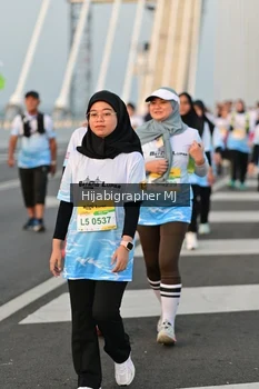 Runner Photo 2124719