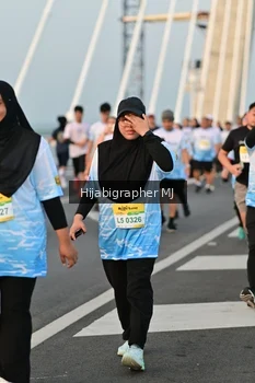 Runner Photo 2124742