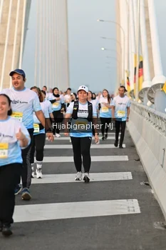 Runner Photo 2124857