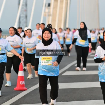 Runner Photo 2124970