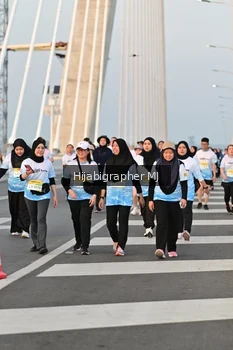 Runner Photo 2125062