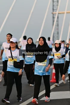 Runner Photo 2125095