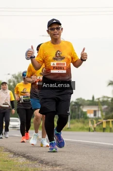 Runner Photo 2125135