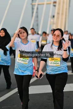 Runner Photo 2125240