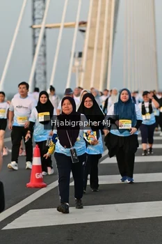 Runner Photo 2125280