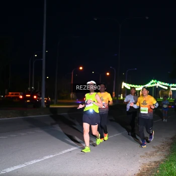 Runner Photo 2125432